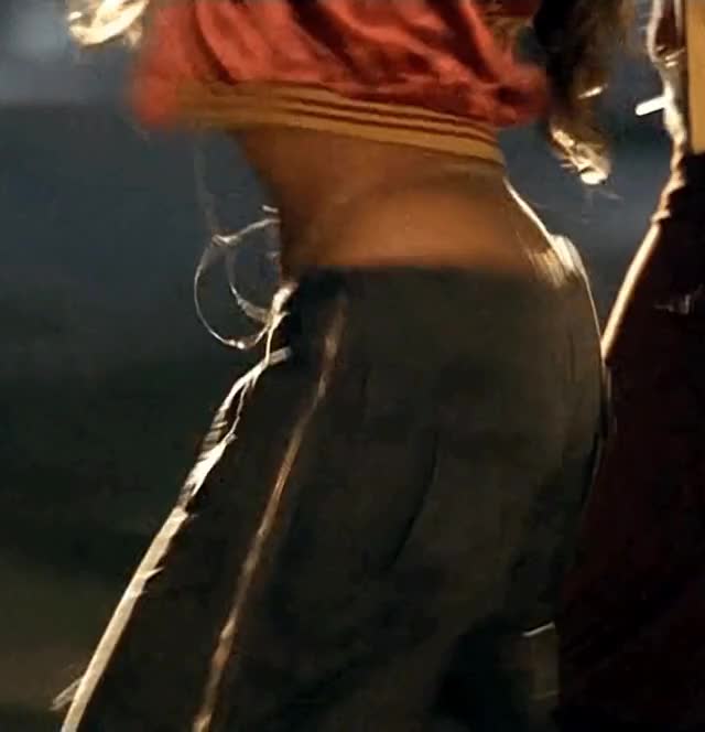 Beyonce - Crazy in Love ft. JAY Z (part 56)