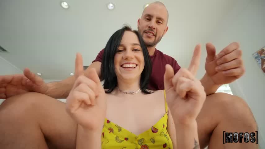 [DontBreakMe] Remi Jones | Tiny Spinner Gets Big Dick [15 sec]