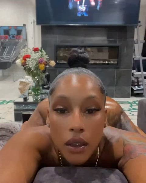 ebony pretty thick gif