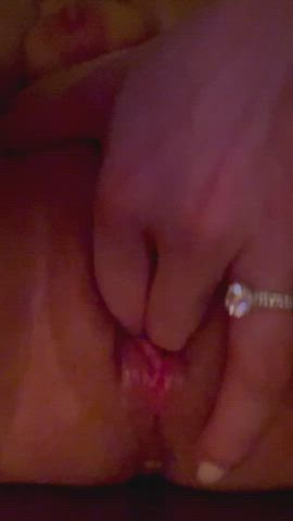 fingering milf masturbating mom pussy wife gif