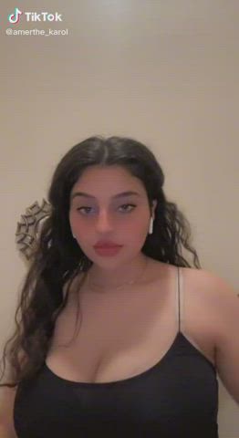 arab big tits lebanese muslim gif