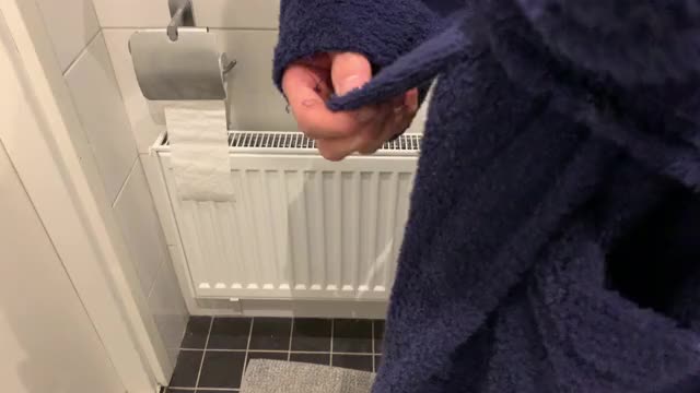 Bathrope you must go now;)