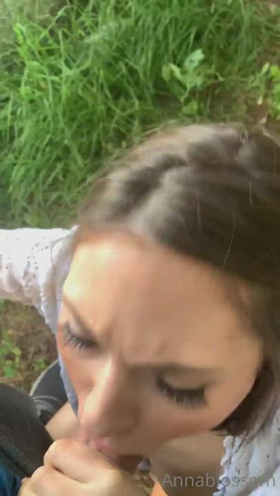 Anna Blowsome