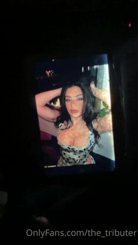 Charli XcX gets a nice load for her milkers