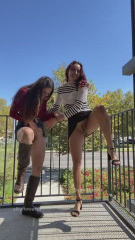 girlfriend oral pussy gif