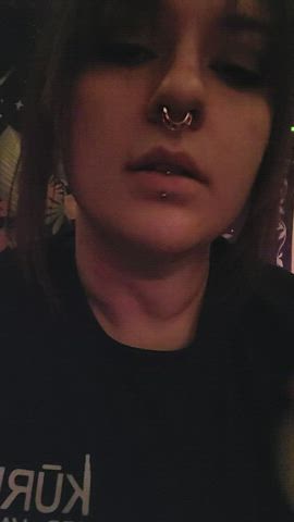 Don't have anyone smacking me in my smart mouth after I gag on their cock, so I guess