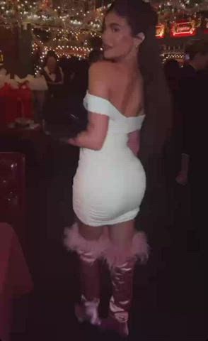 ass kylie jenner sex gif