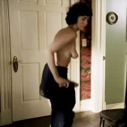 Sarah silverman getting Dress