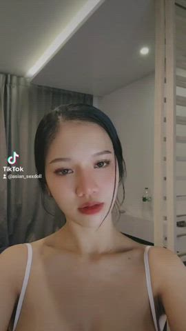 Hi I am from Thailand, can I make your dick hard? 😘