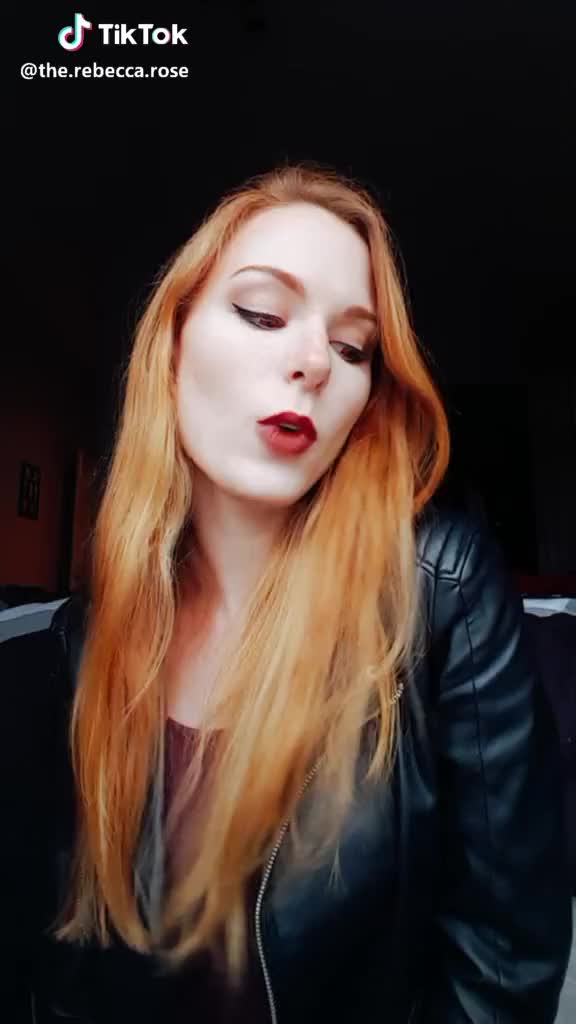  #pretty #vampire #vampirecosplay #cannibal #fangs #eyes #duetwithme