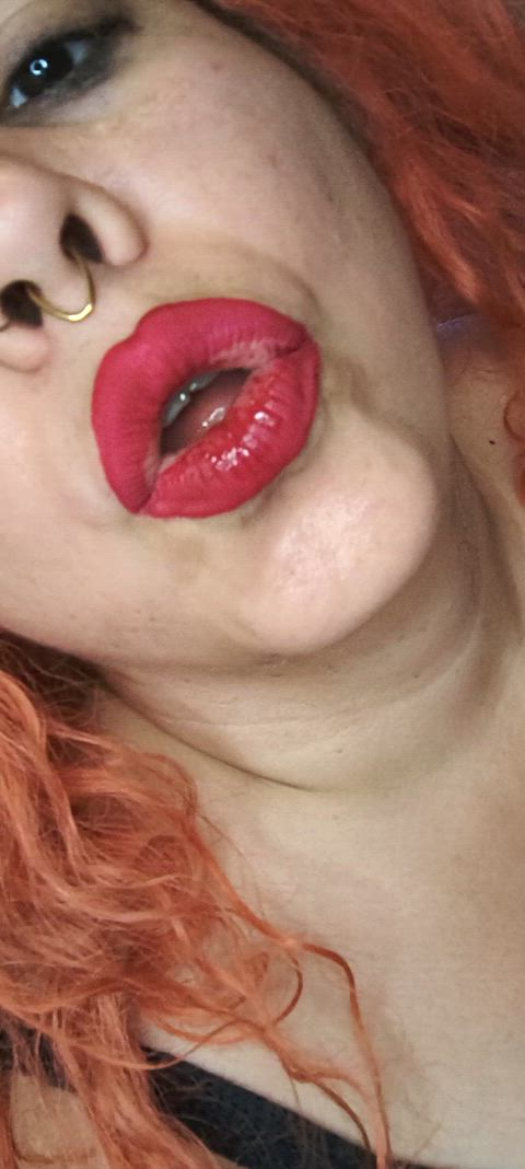 dildo lipstick fetish sucking gif