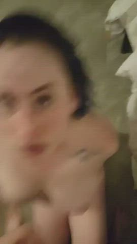 "Please cum on my face"