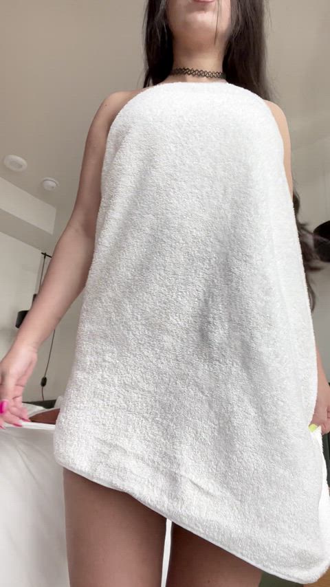 I accidentally dropped my towel.. 