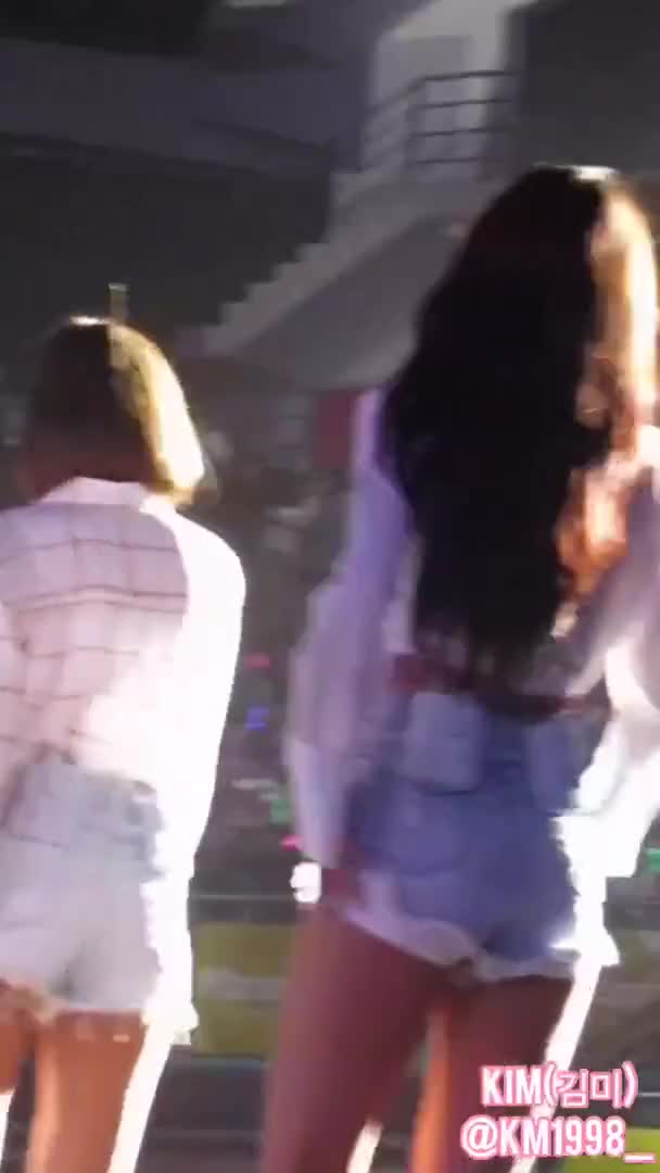 180818 AOA 김설현 직캠 SEOLHYUN FANCAM LIKE A CAT Kwave 3 in Malaysia