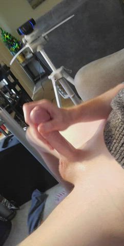 Who wants to help me cum?