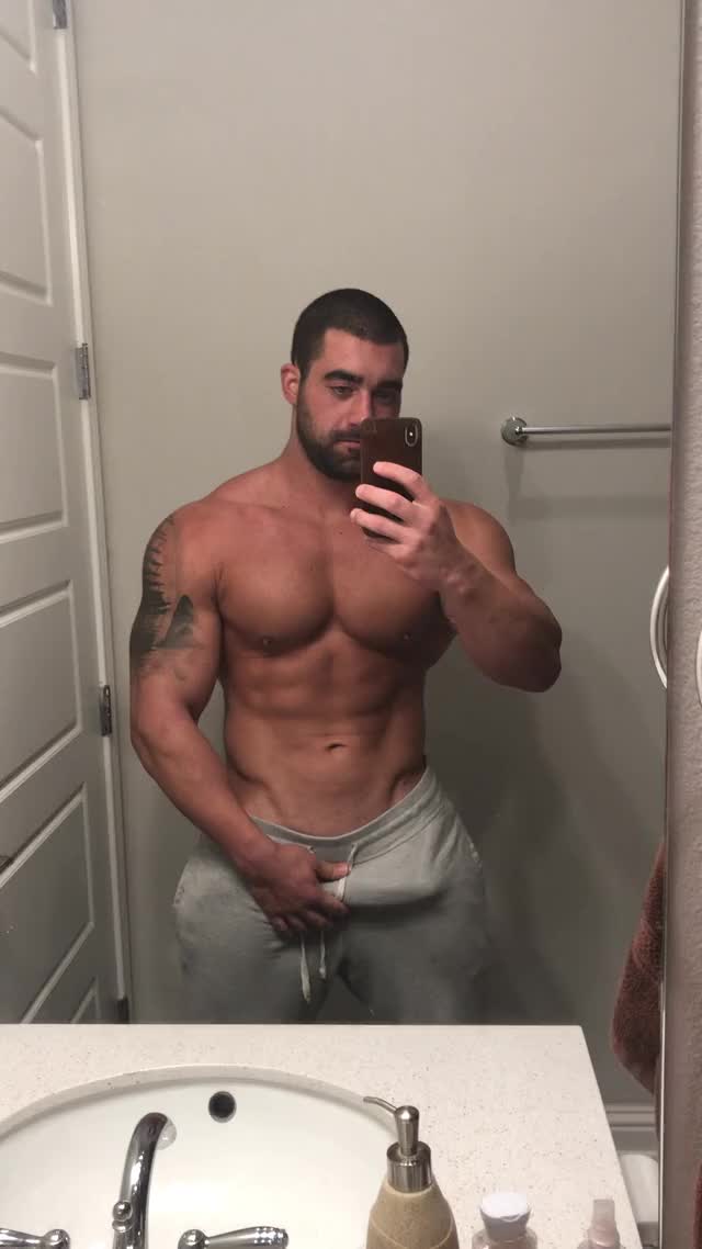 Who else is having a fun night?