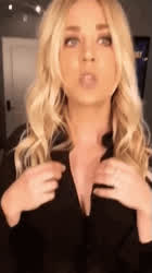 Kaley Cuoco gif