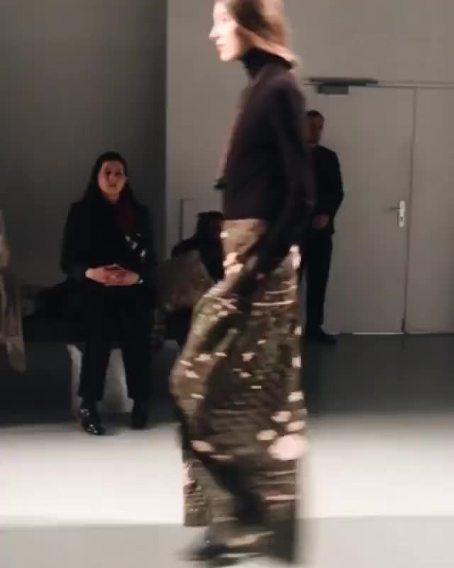 Straight from the @marimekkodesignhouse runway ?