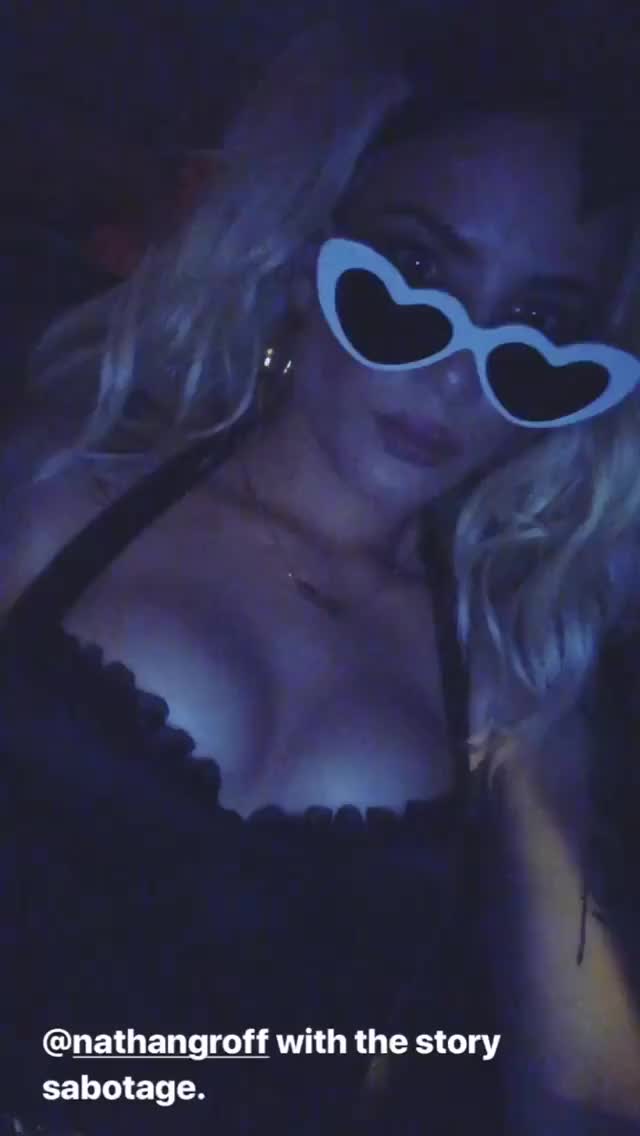 Halsey thefappeningblog.com