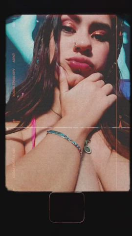 18 Years Old Camgirl Latina Lips Lipstick Piercing Teen gif