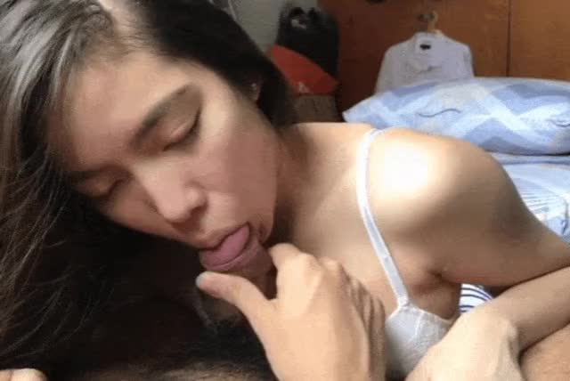Innocent Asian is not so innocent with a dick in her mouth