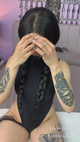 18 years old big tits costume erotic exhibitionist girls halloween sissy gif