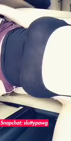 Snapchat: sluttypawg