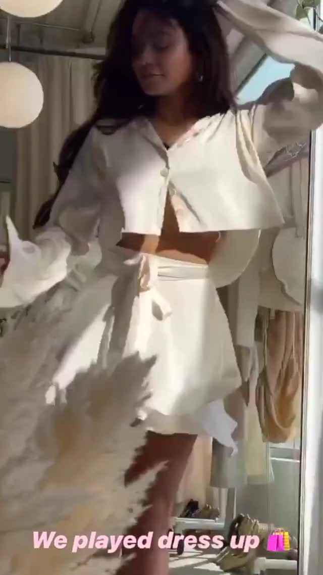 Vanessa Hudgens Step