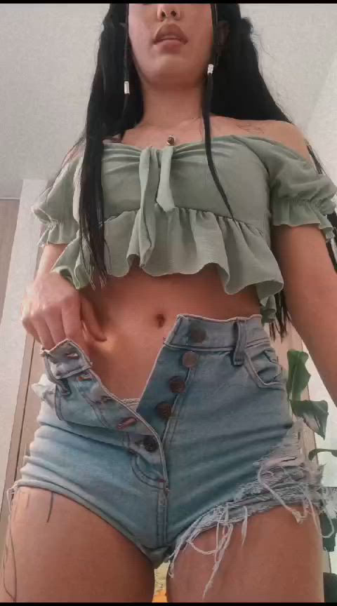 babe camgirl chaturbate cute fingering masturbating tattoo webcam wet pussy white