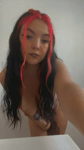 Fill my pussy pls 😘🤍