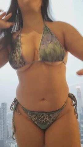 Amateur Asian Hotwife Thick gif