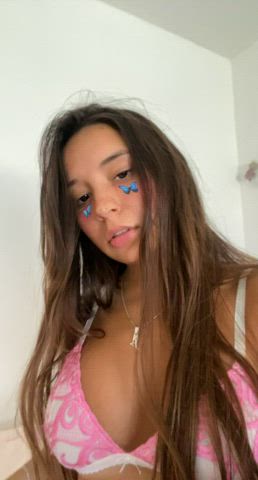 Tittjob or blowjob and cumming on my tits?😋😛💦
