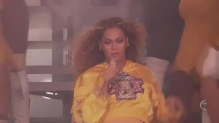 Her Body Is So Perfect!! A Snatched Legend!! beyonce