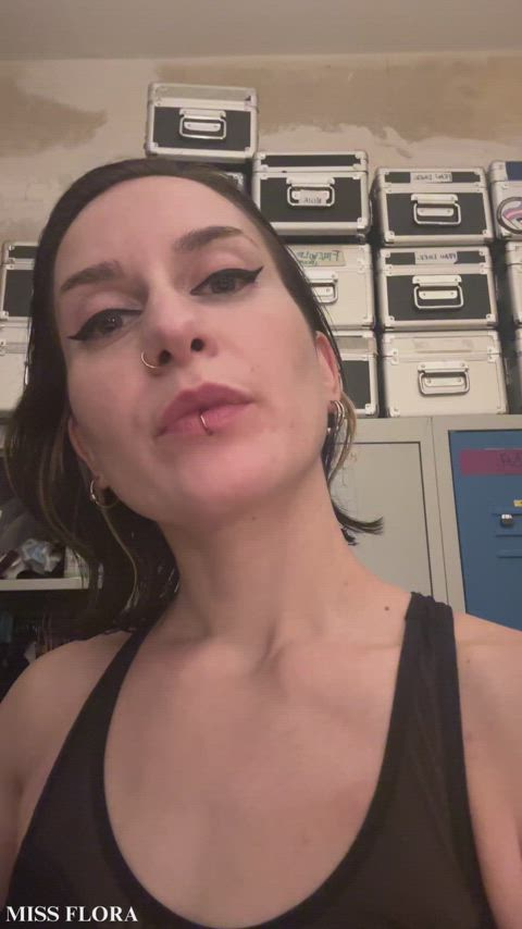 kiss kissing miss flora gif