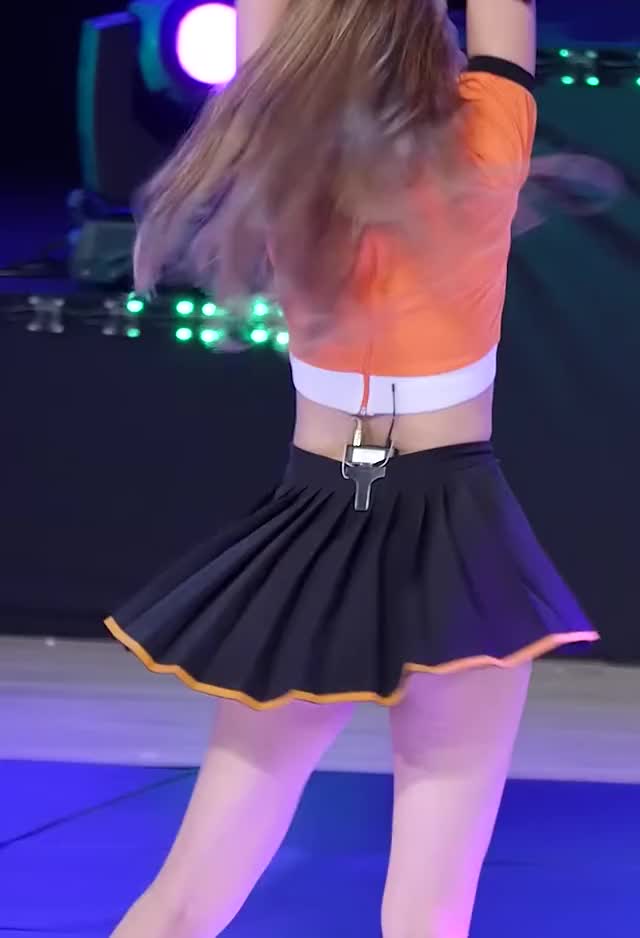 AOA Hyejeong Bend