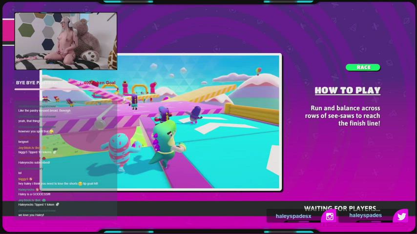 Gamergirl Haley Spades touching herself while the game is still loading...