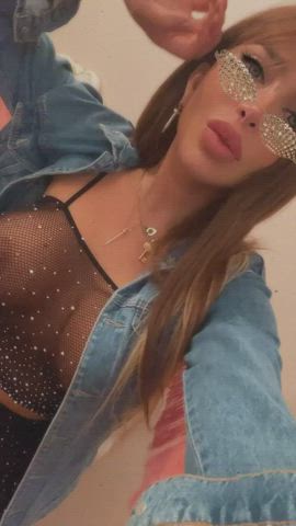 Gunel sheytan Boobs