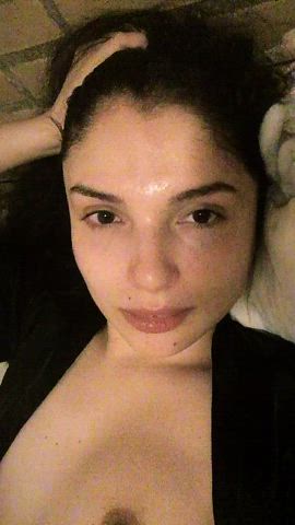 Lets cuddle with my clit like this :)