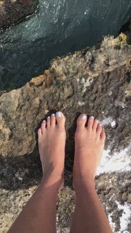 Until now anyone deserve touch my beautiful feet
