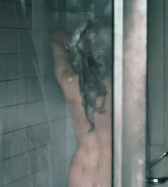 Jessica Chastain in the shower