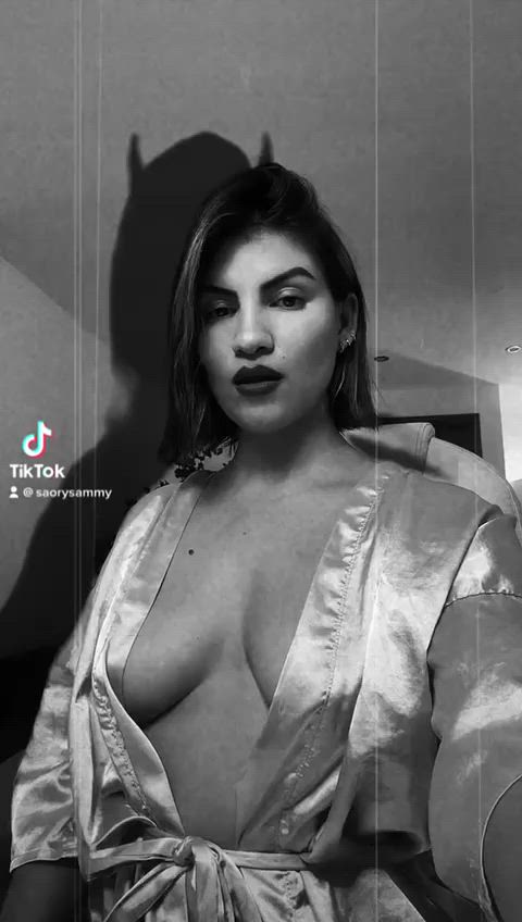 erotic hotwife latina milf model natural tits tiktok tits white girl gif