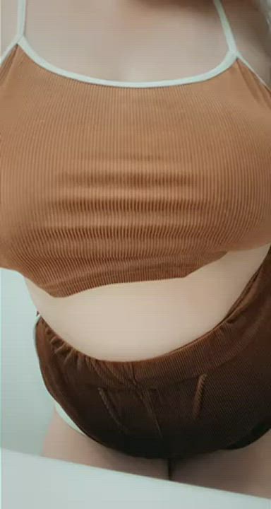 BBW Big Tits Bouncing Tits Jiggling Thick gif