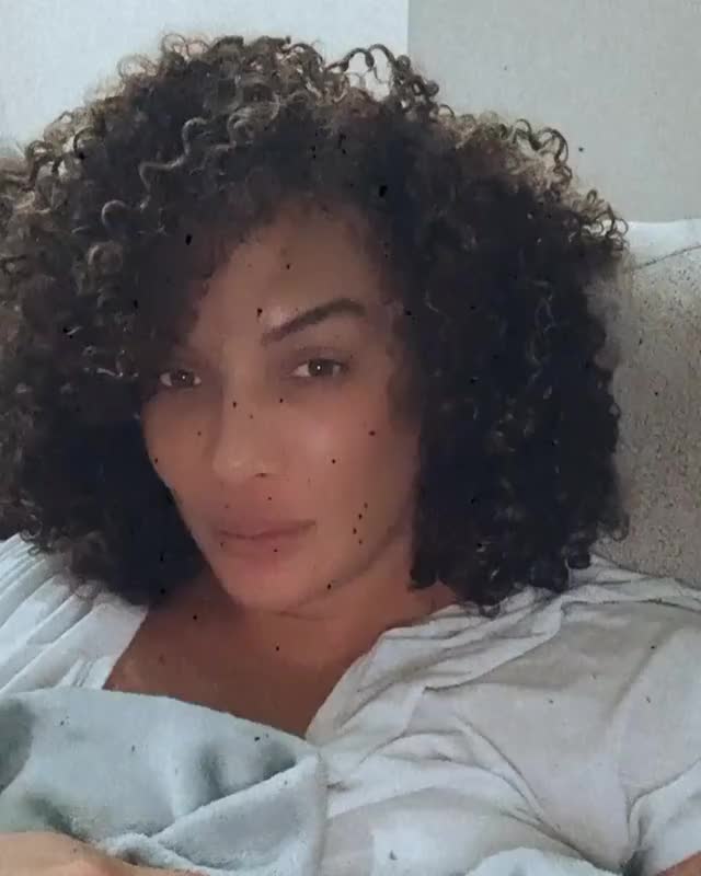 Nia Jax natural