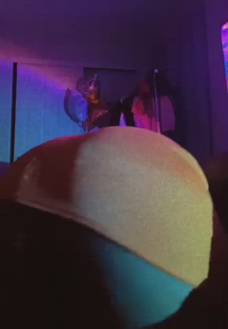 Let me sit this ass on you