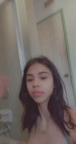 Amateur Blowjob Cumshot Facial Latina Teen gif