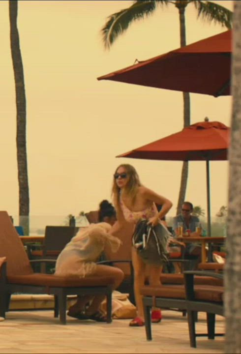 Boobs Bouncing Tits Sydney Sweeney gif