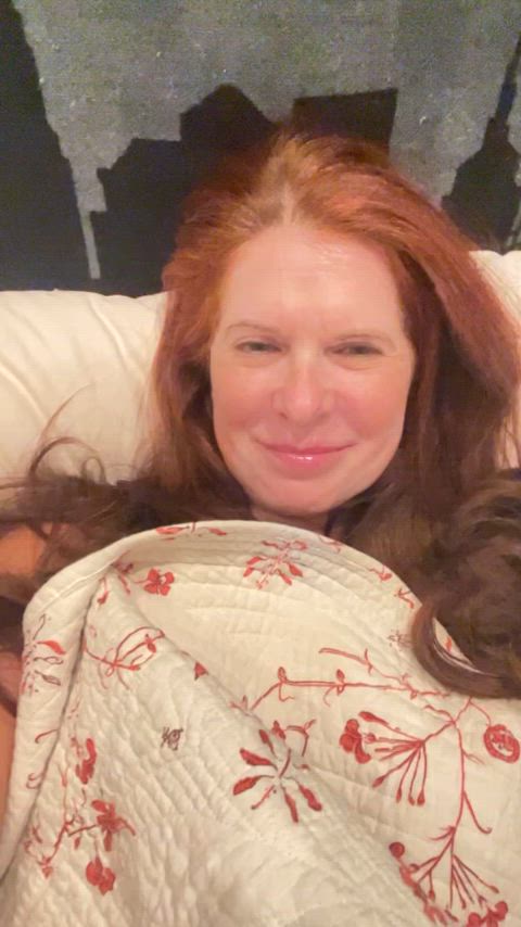 cougar cougars gilf hotwife housewife milf redhead wife wifey horny-cougars milfs-over-30