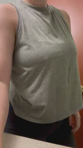I’m home from Pilates. Now look at my tits and ass! 38f