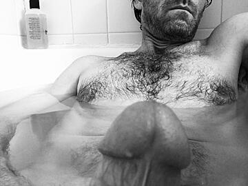 Tub Time [Male]