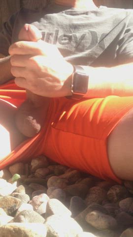 [M] Jerking off and cumming, outdoors